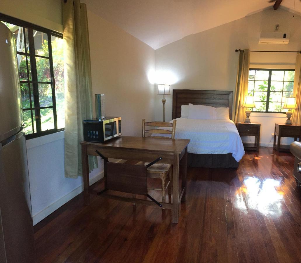 Santa Cruz Cabins Santa Elena 外观 照片